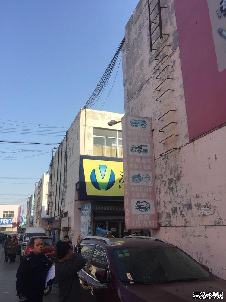 从管控小区翻墙外出买奶茶朝阳区1男子被行政拘留